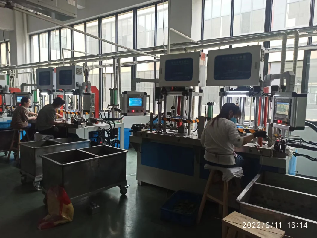 Double Column Free Cylinder Wax Injection Machine (YN-SMZ-16LB-Y)